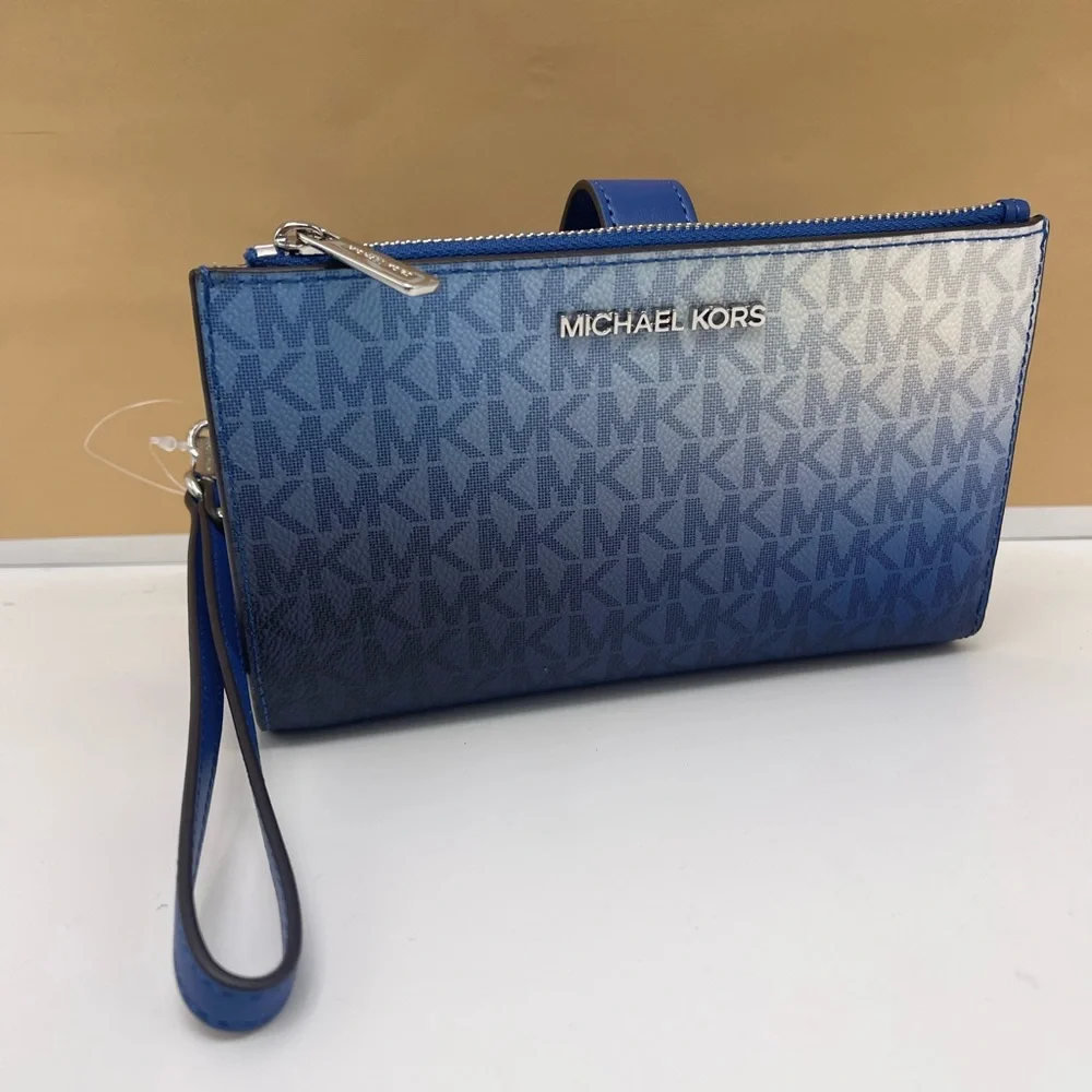 MICHAEL KORS Jet Set Lg Ombré Signature Logo Double Zip Wristlet Wallet 
GALAXY - Picture 9 of 16